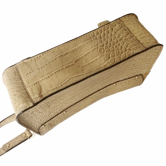 kate spade Essex Scout Cambridge Embossed Tan  Leather Crossbody PXRU2798 - Picture 12 of 16